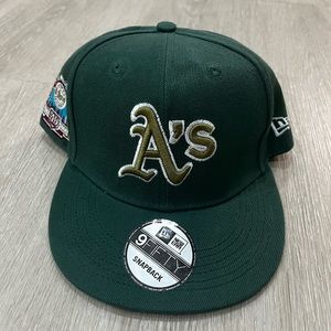 New Era Snapback (Limited Edition)